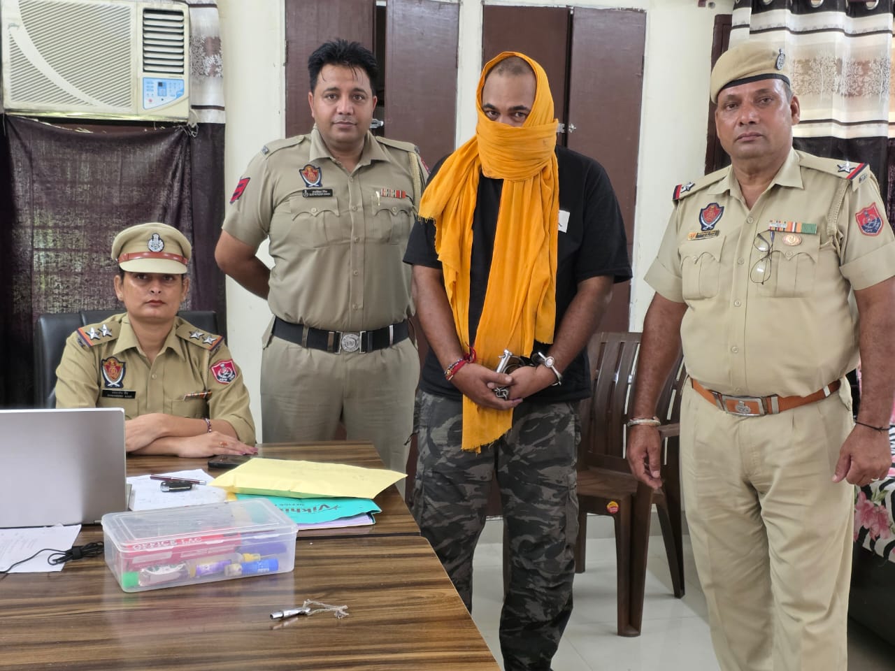 Mahilpur Police Arrests Youth With Drug Injections.
